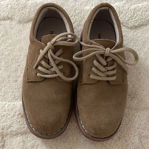 Tucker and Tate shoes